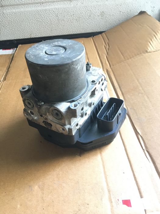 Pompa ABS Toyota Rav4 2009-2013