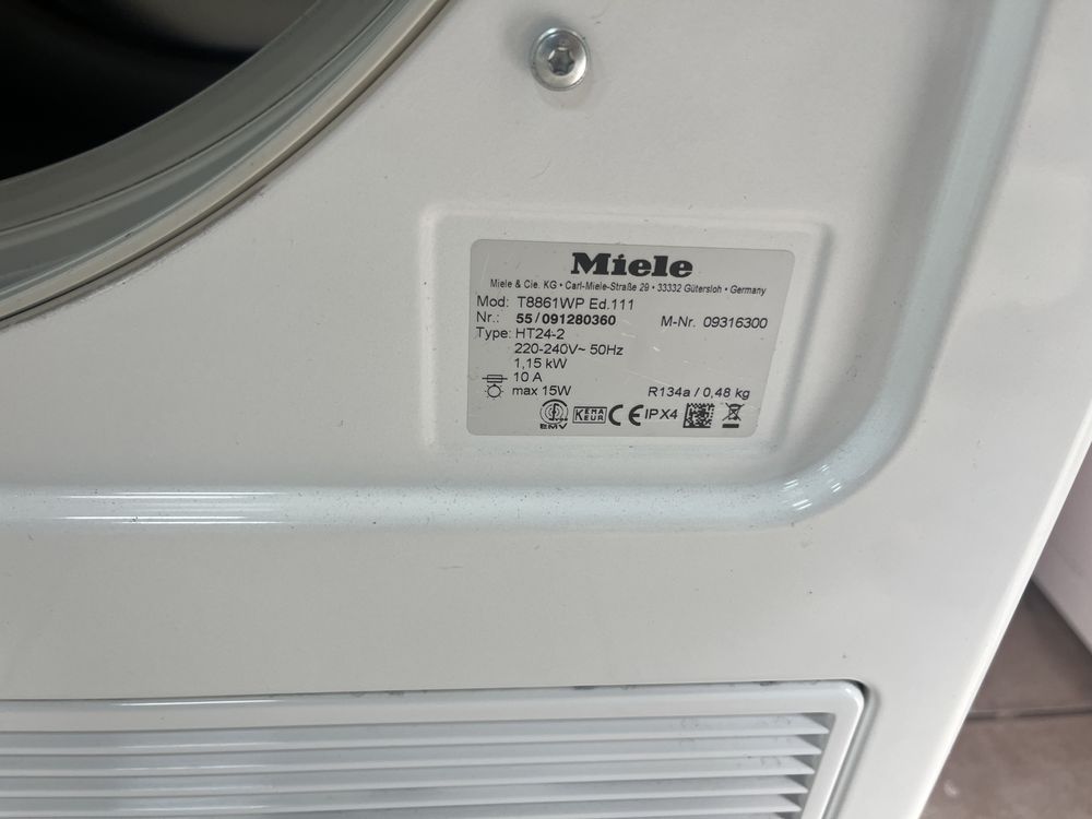 Miele T8861WP EDITION 111 Softtronic сушилна с термопомпа 8 кг/24 м га