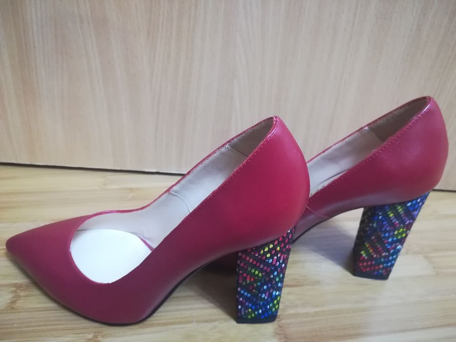 Pantofi  Coryllus mărimea 36 din piele naturala