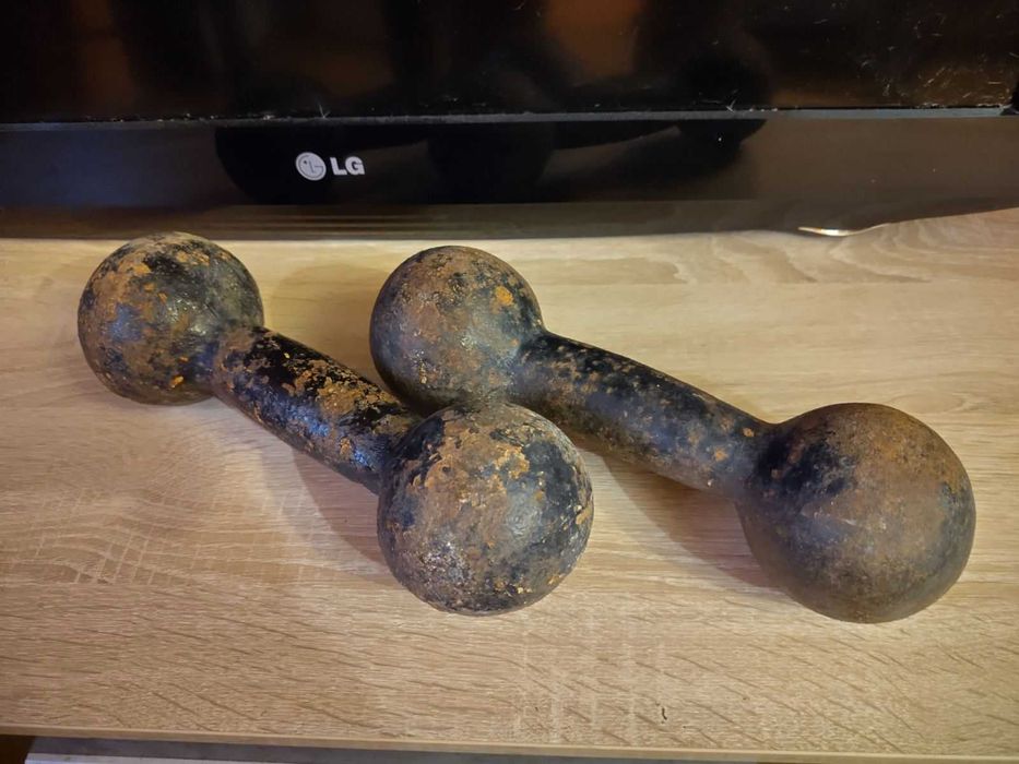 Гири от плътно желязо