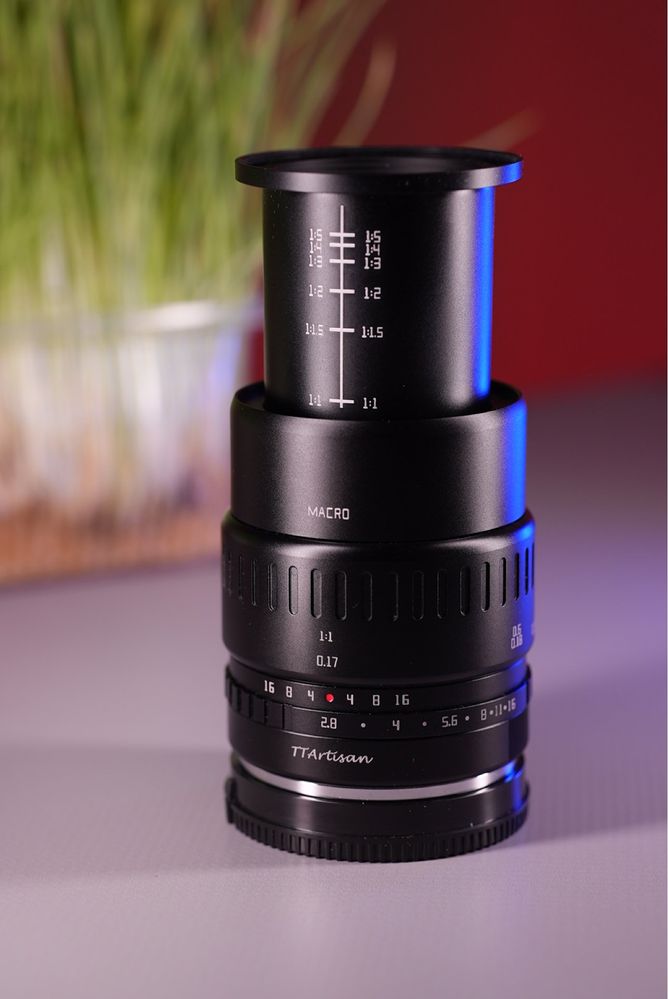 Продам объектив TTArtisan 40mm f/2.8 macro под Sony E