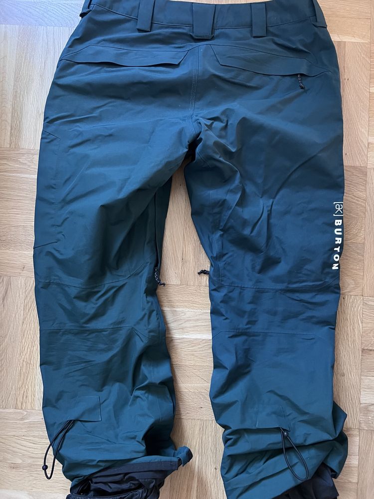 Burton ak goretex - яке и панталони