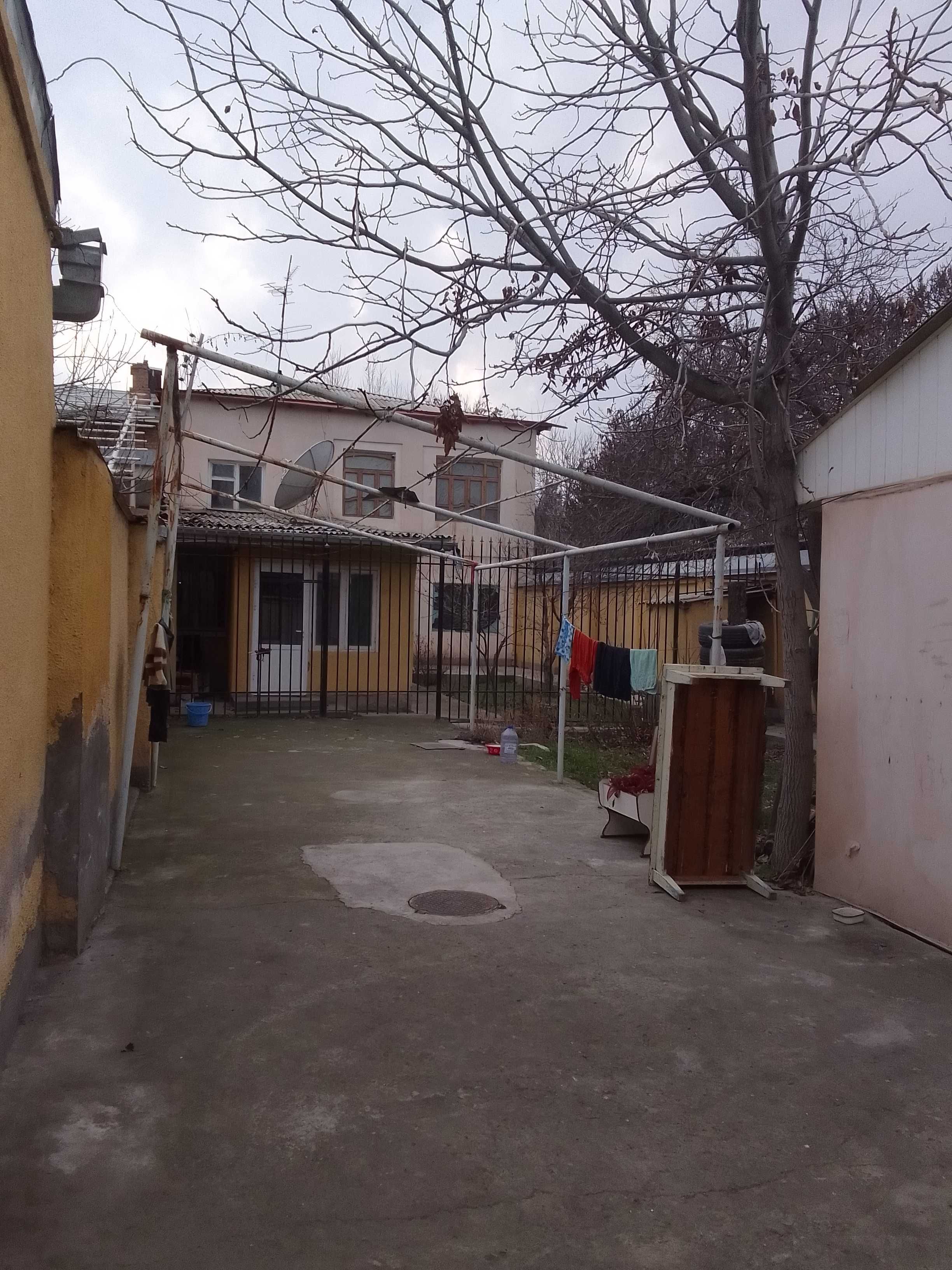 Продается дом в центре города