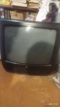 Телевизоры на запчасти продам