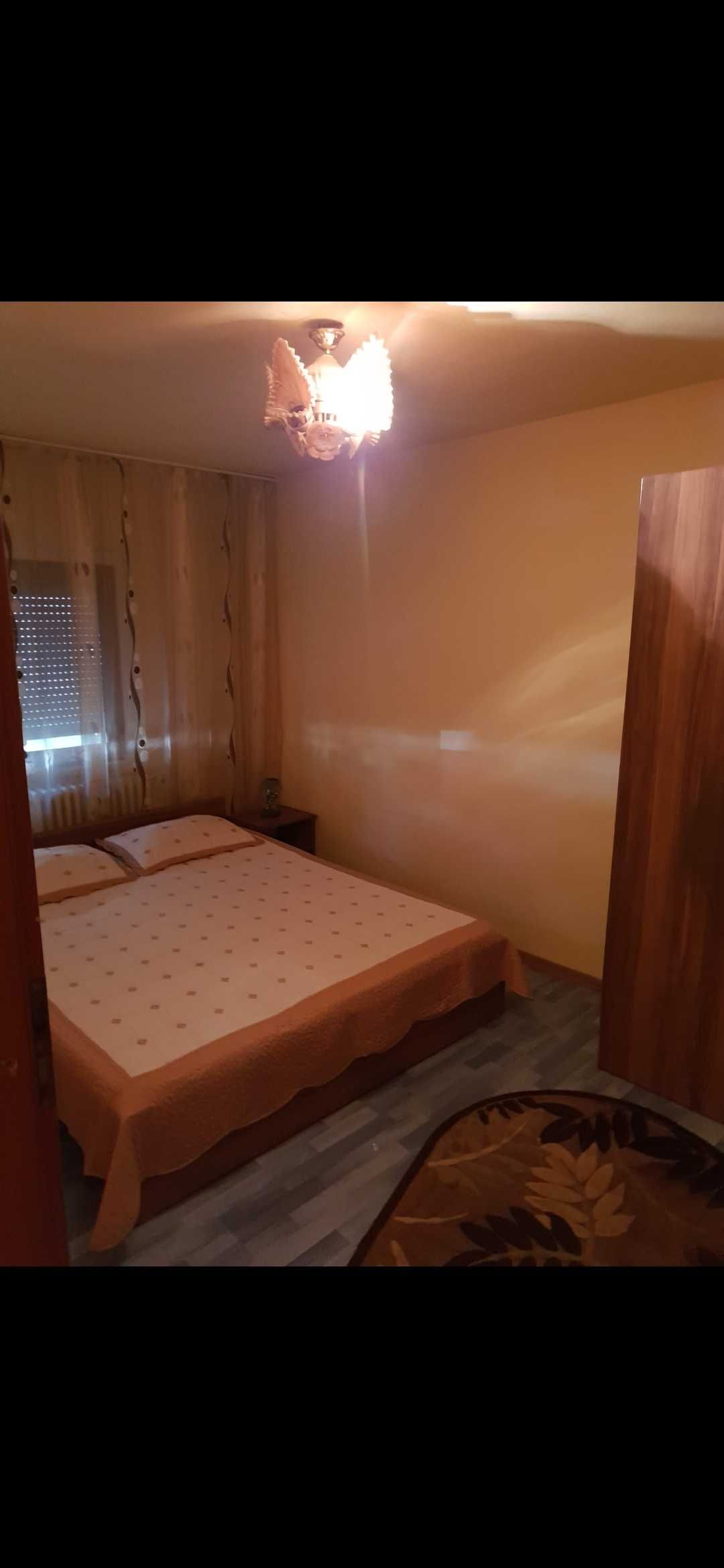 Apartament 2 camere zonă liniștită