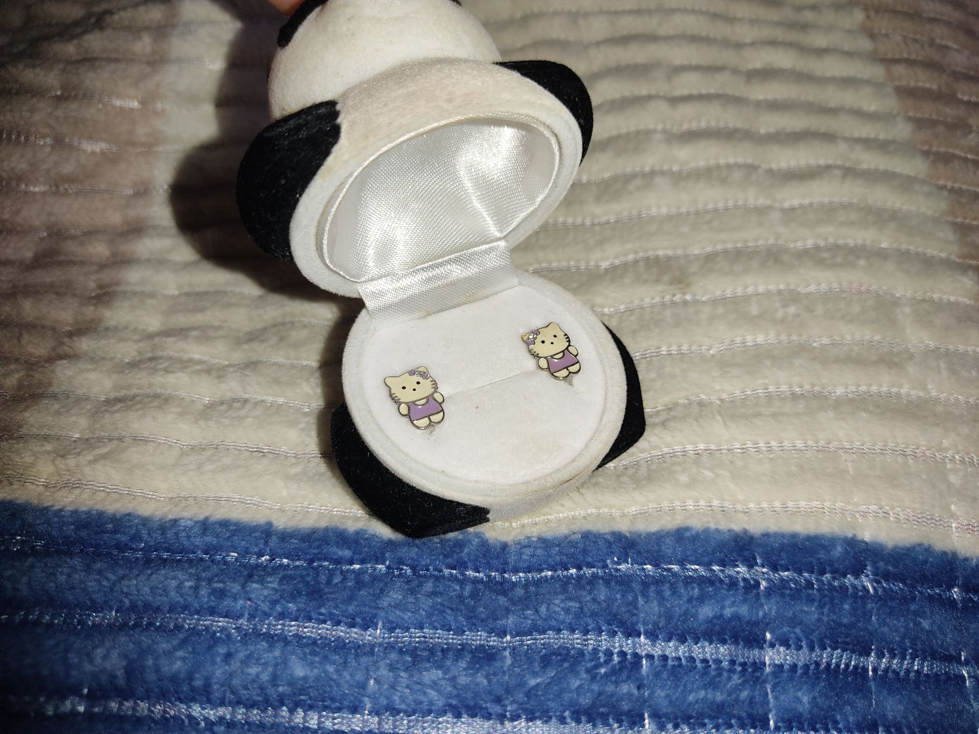 серьги Hello Kitty