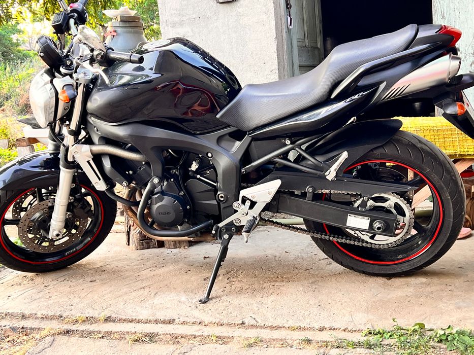 Yamaha       fz6