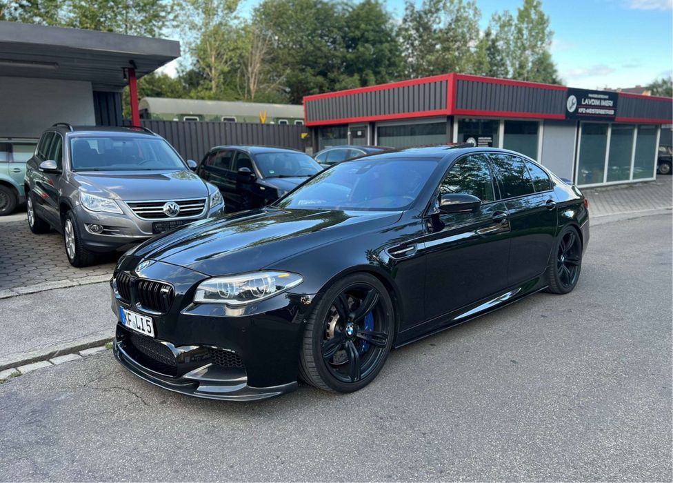 Dezmembrez bmw m5 f10 M6 f12 f13