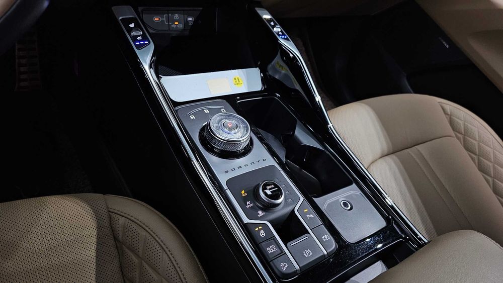 Kia Sorento HEV 1.6 4WD Gravity   18