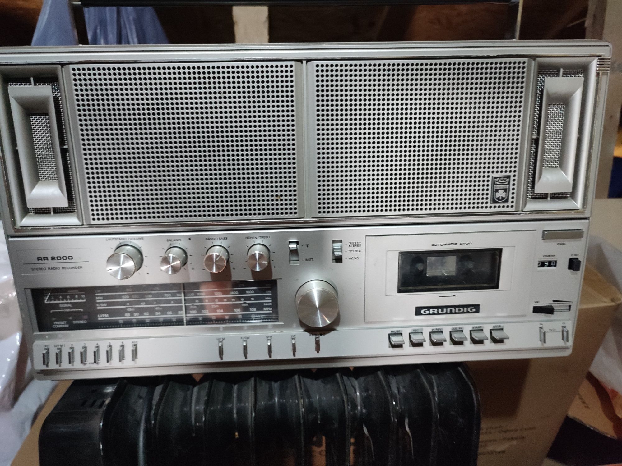 Radiocasetofon Grundig RR2000