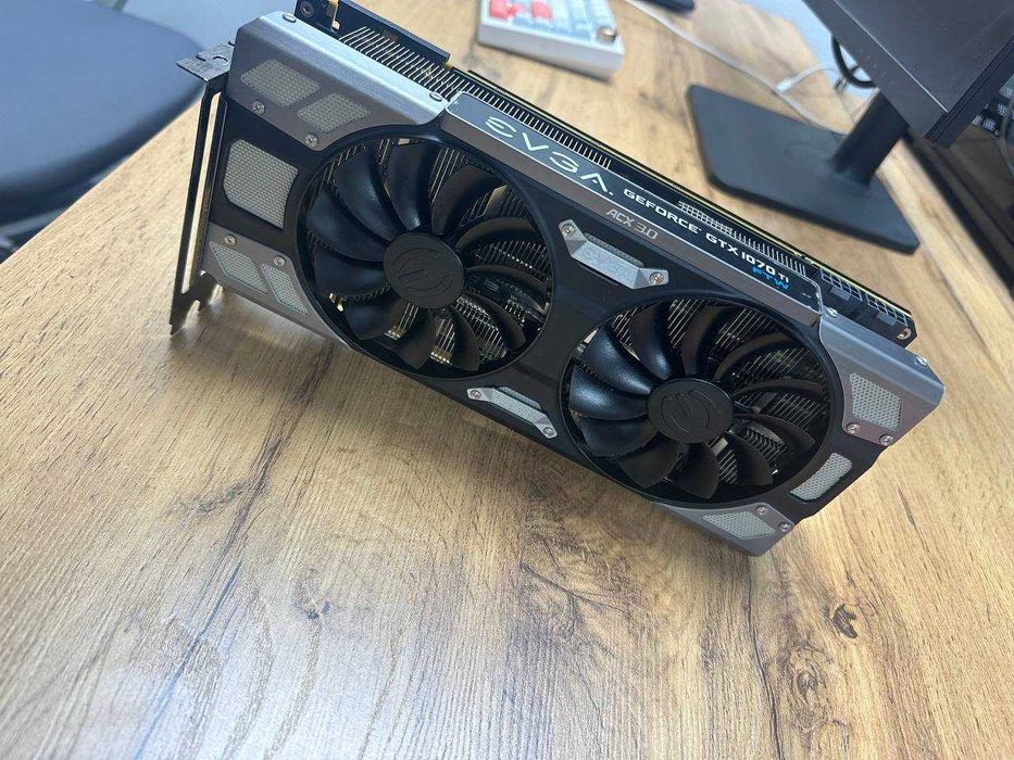 Видеокарта Evga 1070ti FTW