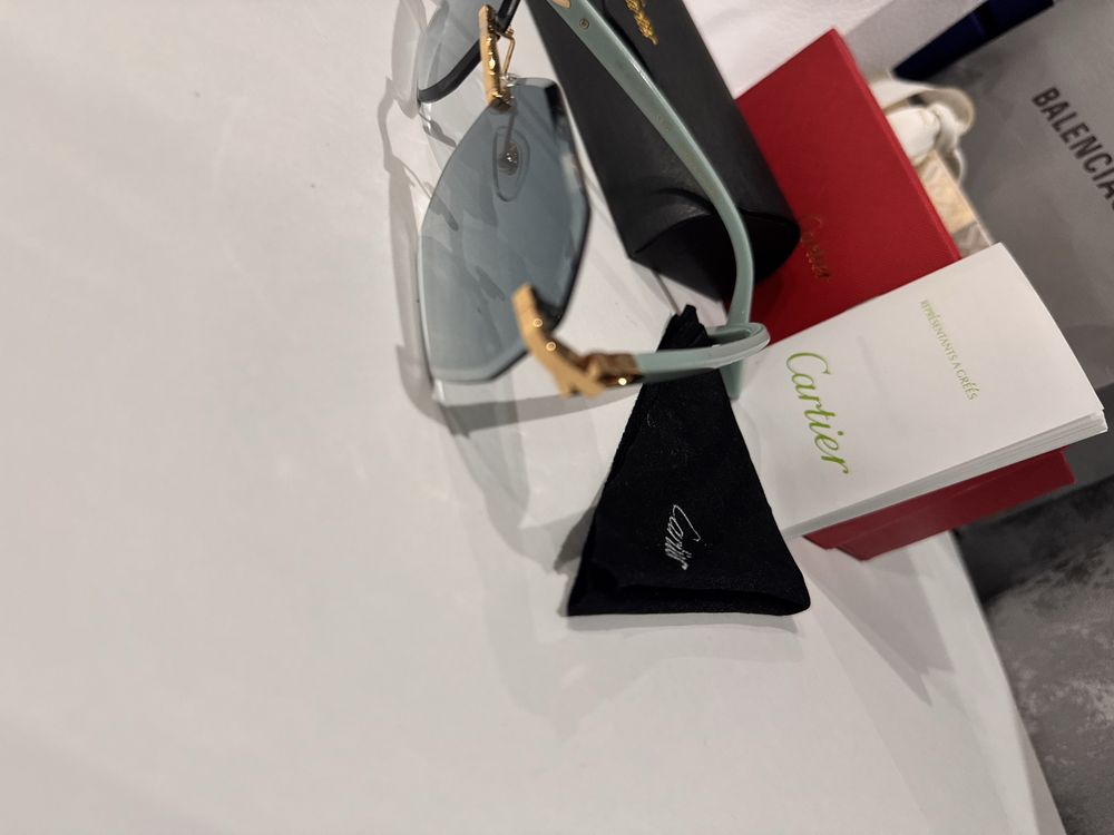 Слънчеви очила Cartier