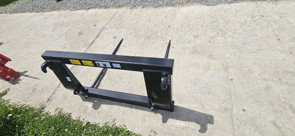 Furca prindere Euro pentru încărcător frontal