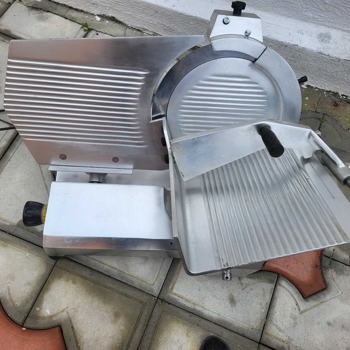 Машини за рязяни ня мезе