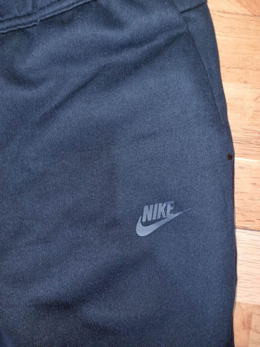 Pantaloni scurti nike tech