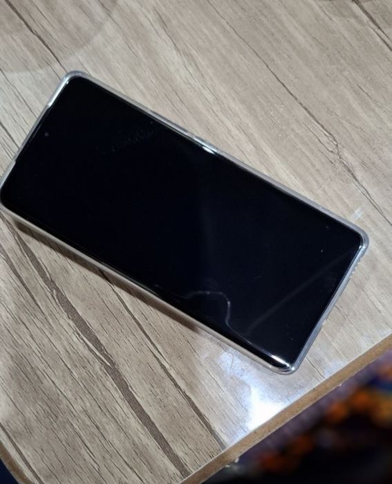 Срочно продаю Honor x9c 8/256