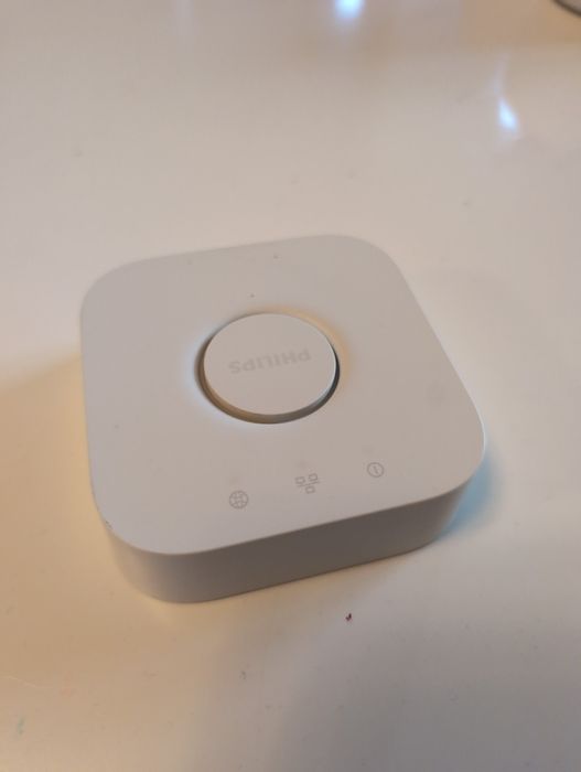 Philips Hue Bridge