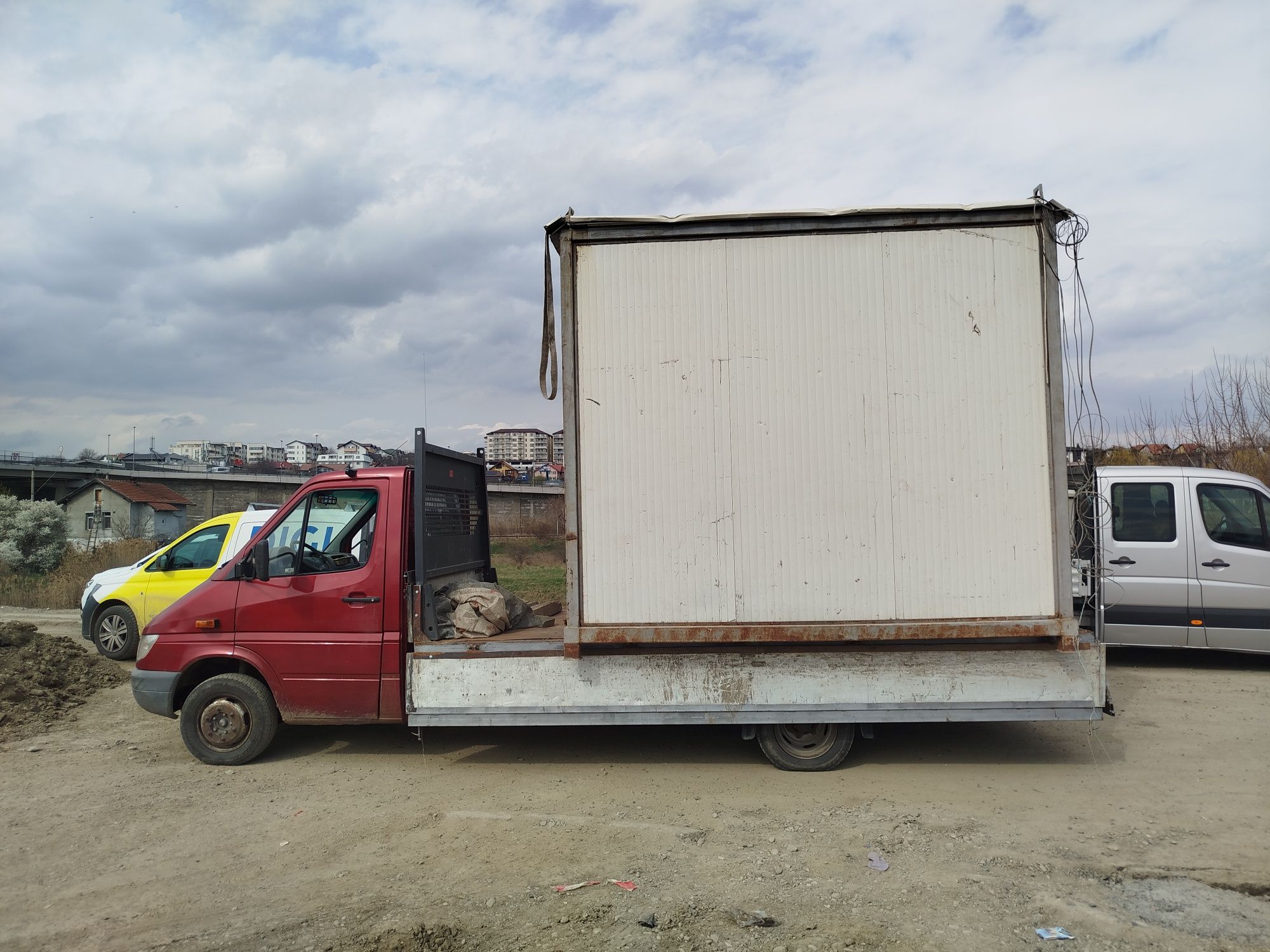 Transport moloz Demolări