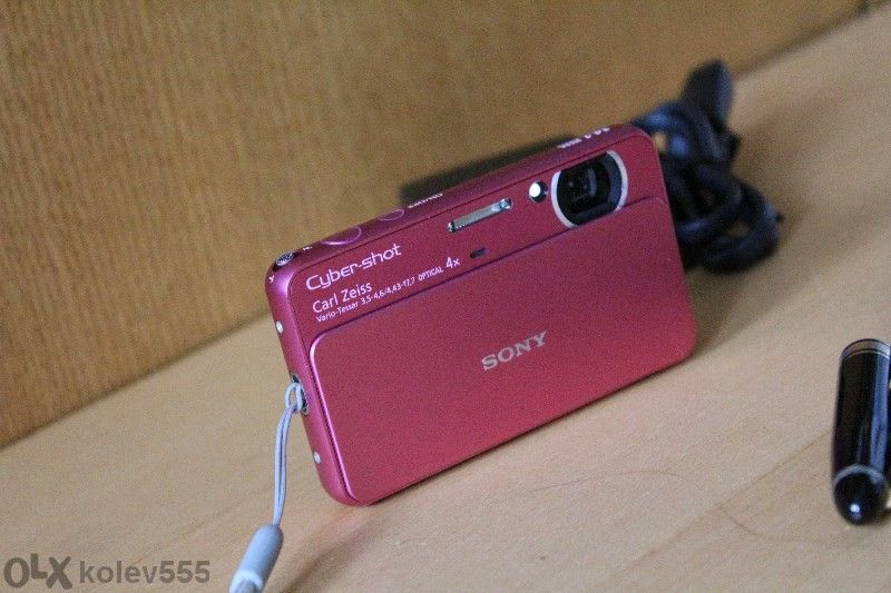Фотоапарат Sony Carl Zeiss 14 пиксела метален корпус