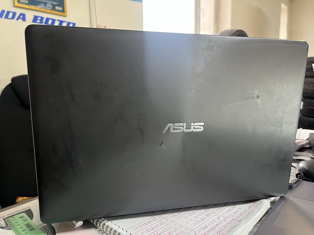 AsusTEk computer LnC
