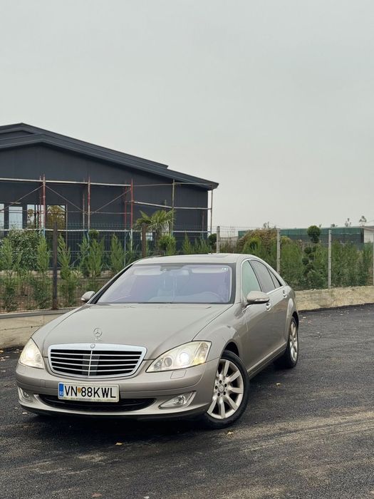 Mercedes-Benz S Mașina fără necesități de investiții