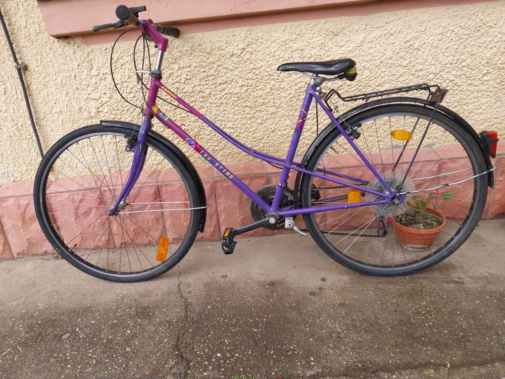 Bicicleta cu roti de 28 inch , in stare foarte buna