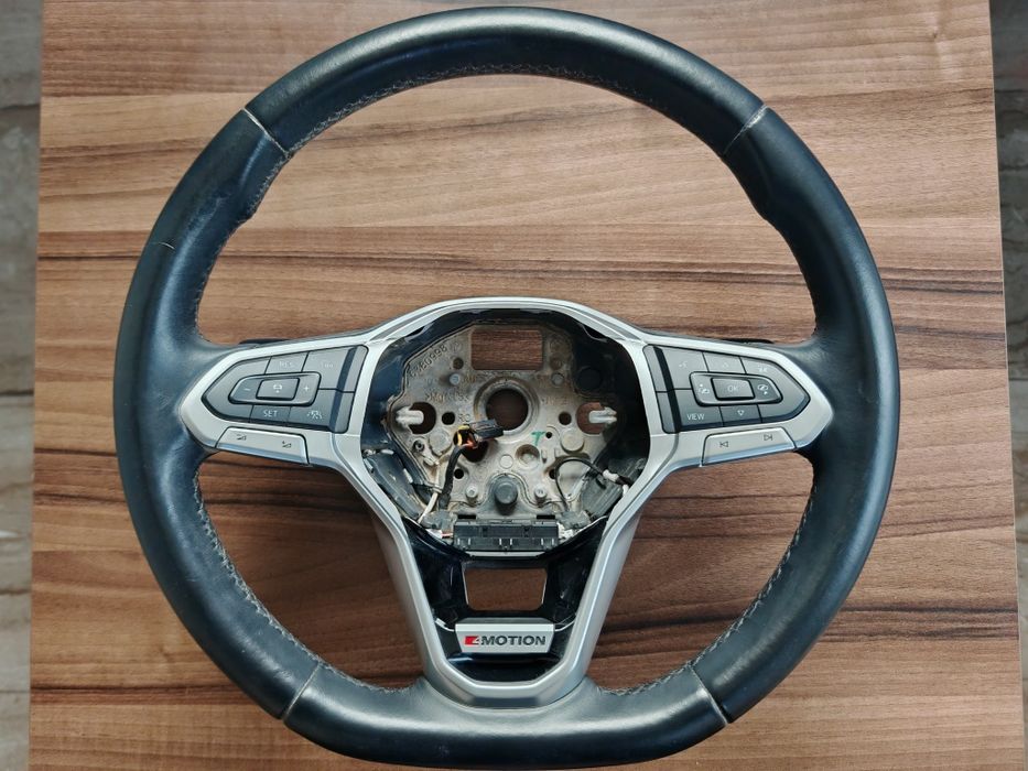 Волан за VW Passat B8