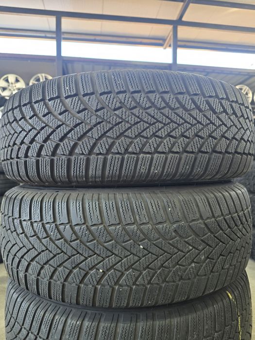 4 Броя 225/60/18 Bridgestone 5 - 5,5mm