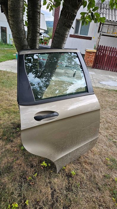 Mercedes W169 [2004 - 2012]  Ușă dreapta spate completă + Hayon