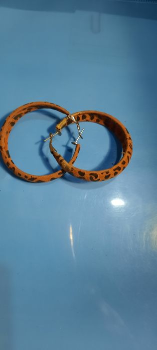 Продам серьги,  леопардовые,