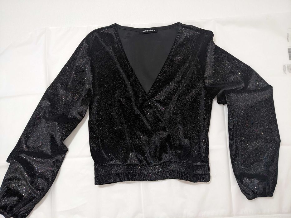 Bluză catifea neagră cu sclipici Terranova, mărimea M, stare excelenta