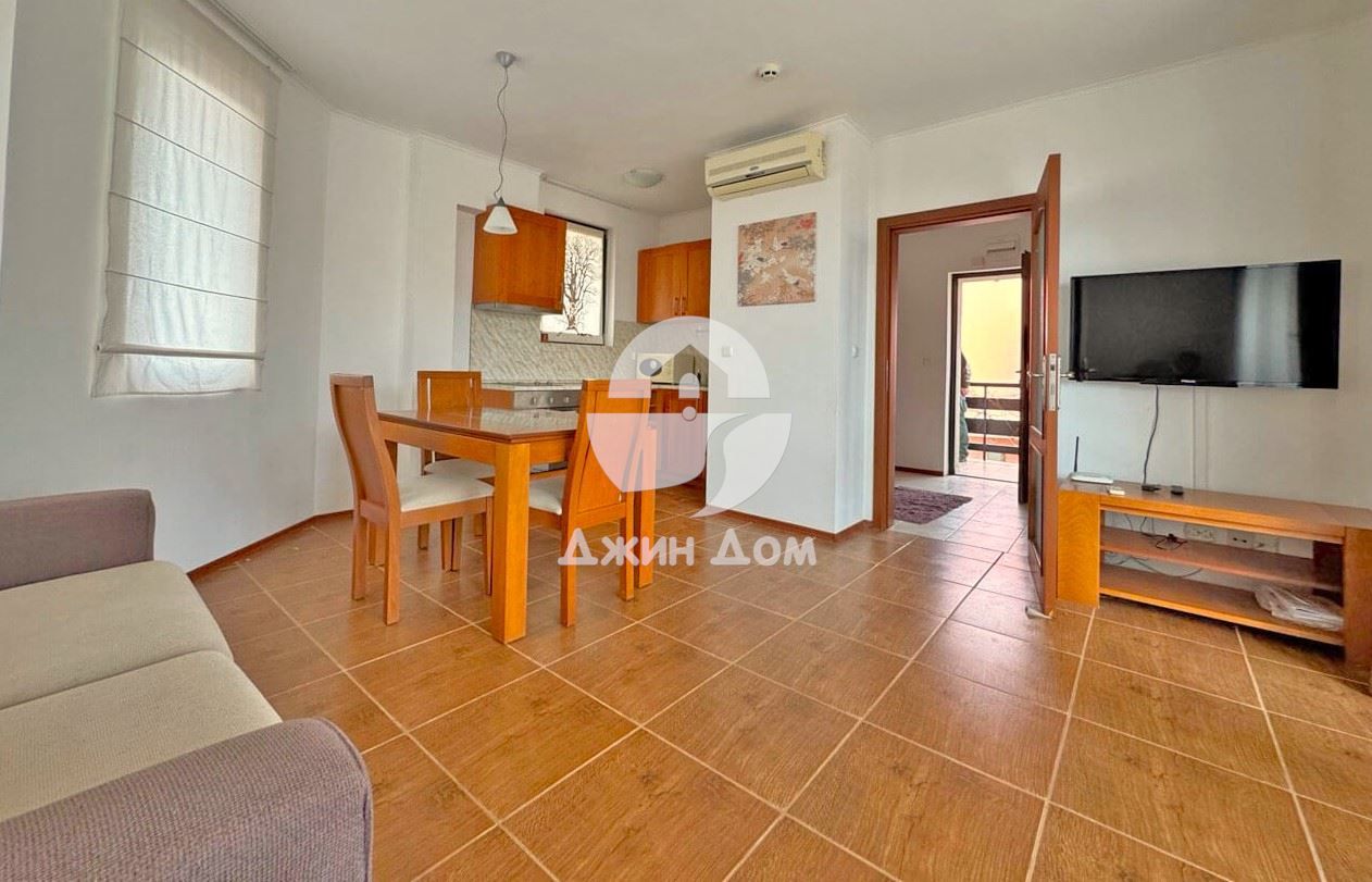 Продава се Двустаен апартамент в с. Кошарица, Област Бургас - 70 кв.м за 856 €/кв.м - Снимка #4