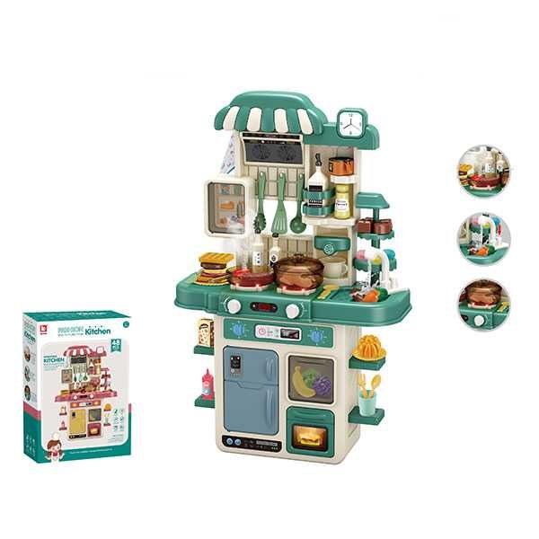 Кухня със светещи котлони, пара и мивка с течаща вода