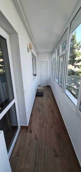 Persoana fizica inchiriez apartament doua camere mobilat complet