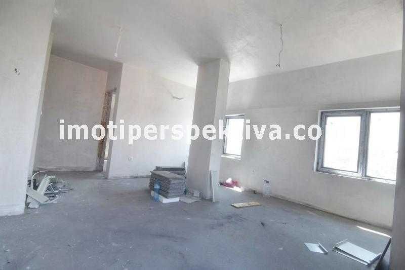 Продава се Двустаен апартамент в Пловдив, Кършияка - 60 кв.м за 1600 €/кв.м - Снимка #1