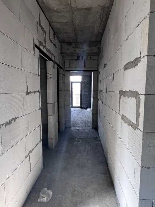 ПРОДАЕТСЯ 4х комнатная квартира коробка 121м2 ЖК Саламатина Яккасарай: