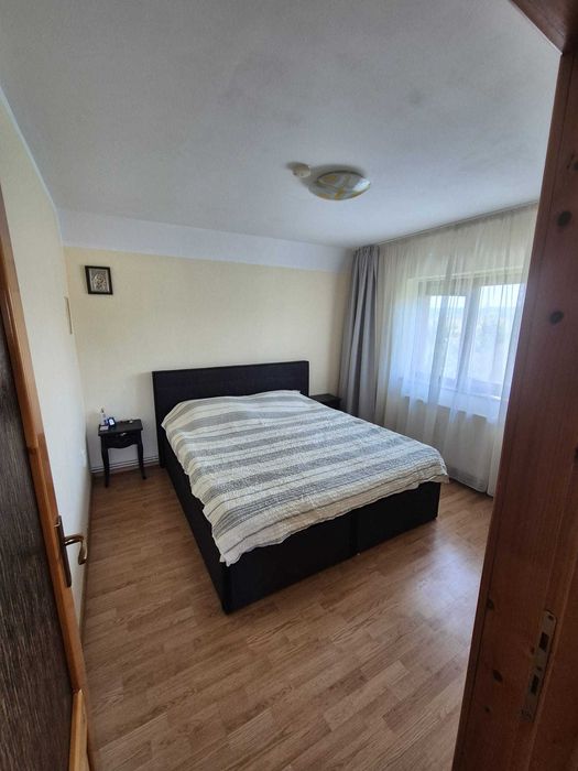 PROPRIETAR - vând casă în Hemeiuș,  148 mp utili | teren 450 mp