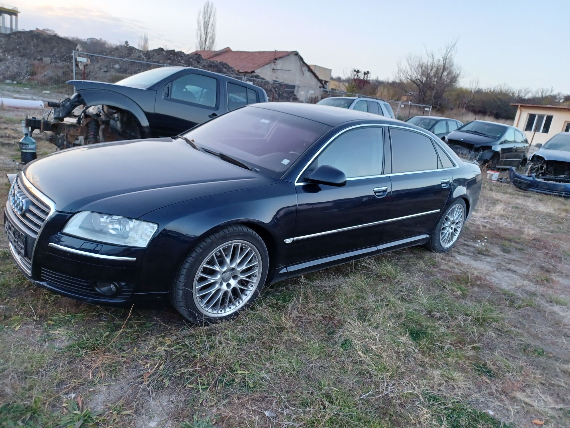 Audi A8 W12 Long