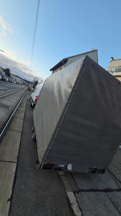 Remorca/platforma auto