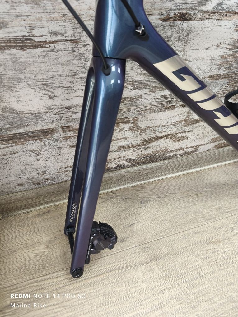 Карбоновa шосейна рамка Giant TCR Pro 0 Disc 2024 | S