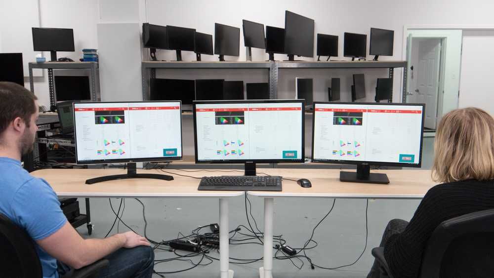 Мониторы 17" - 27" в наличии HDMI FullHD