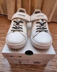 Sneakers Geox, marime 34