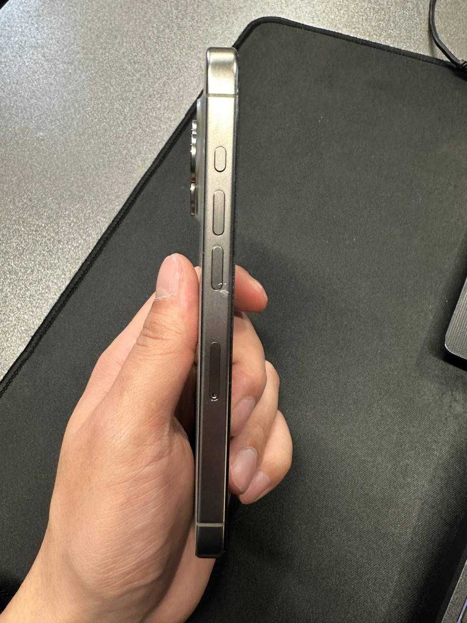 Iphone 15 pro емкость 100%