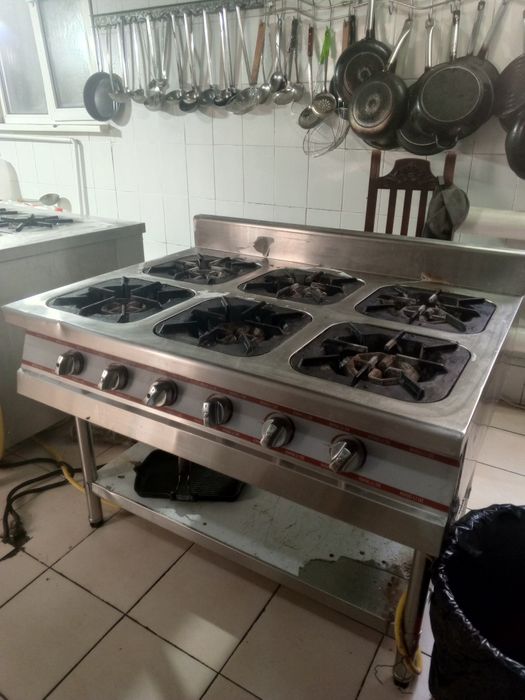 Газовая плита столовая 6 комфорная