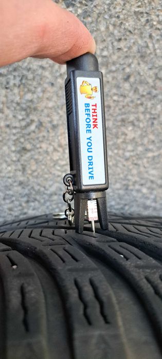 Зимни гуми BFGoodrich 215/ 60/ 16