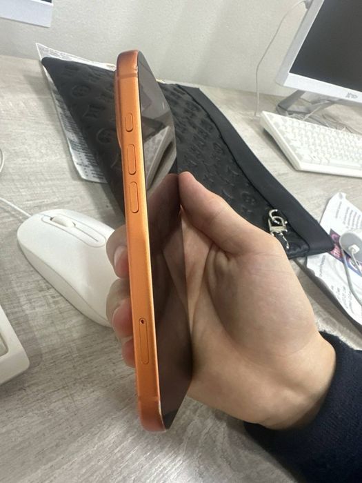Iphone 17 pro сотилади