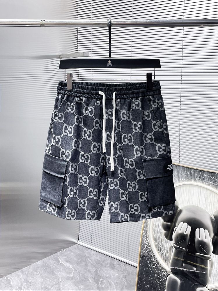 Pantaloni scurti Gucci colectie noua