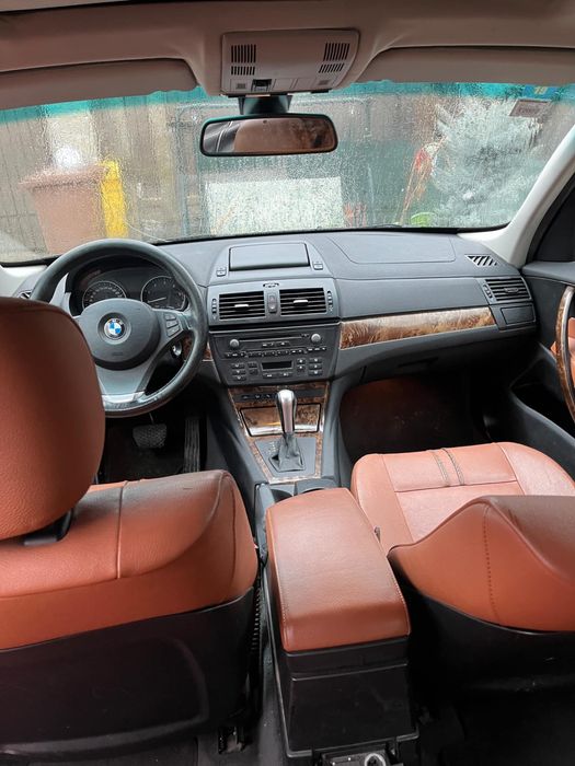 Vând bmw x3 2006