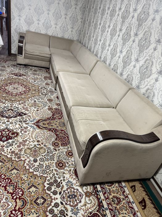 Продается: диван