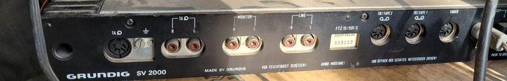 Ретро усилвател GRUNDIG